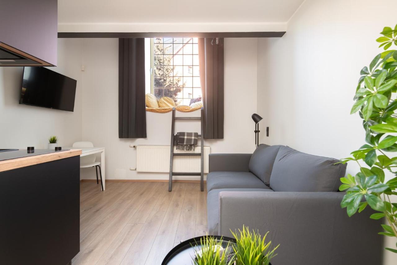Hilltop Apartments - Ilmarine District タリン エクステリア 写真